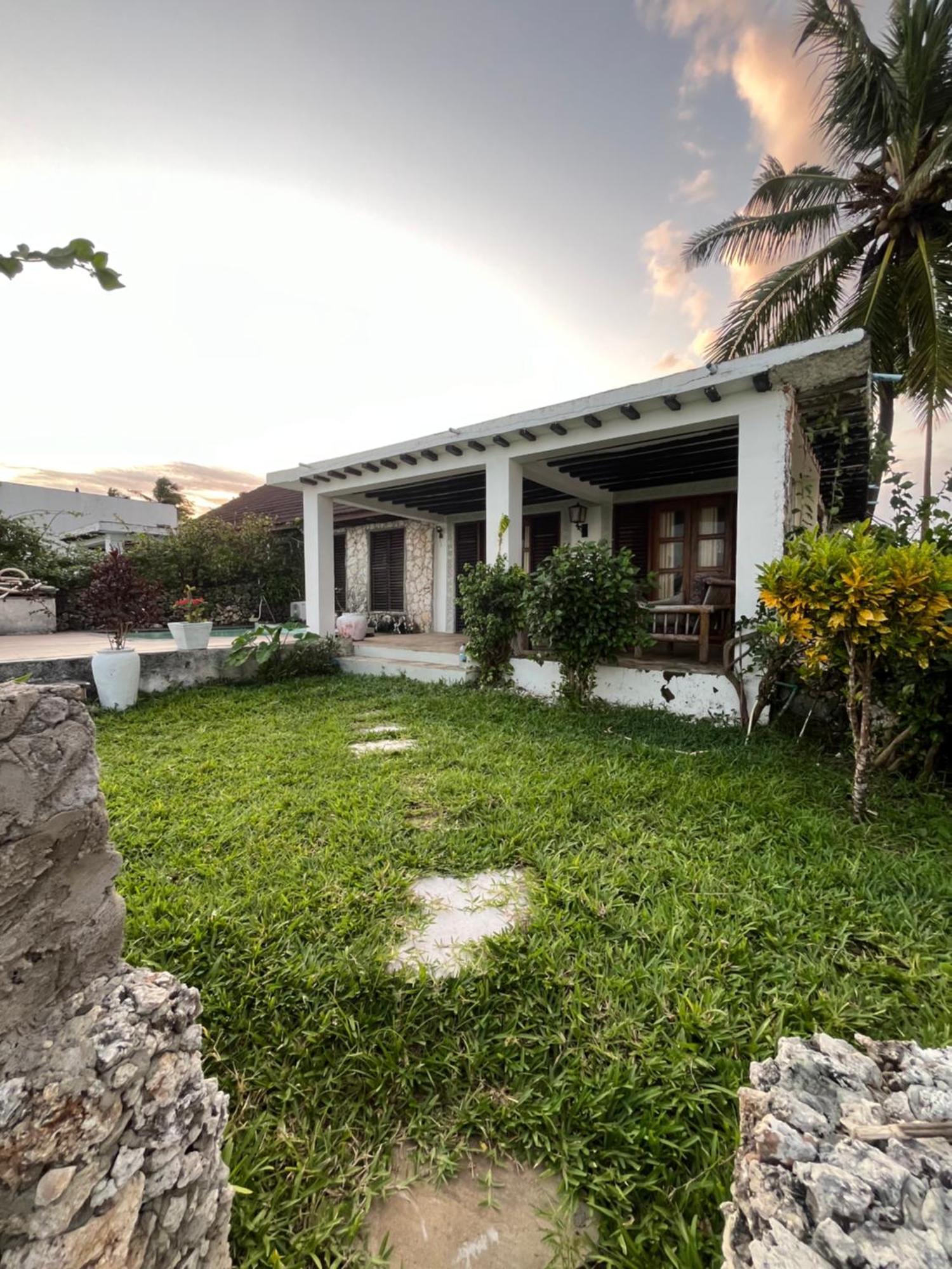 Malcom Residence 2 Mdudu Mkubwa Exterior photo